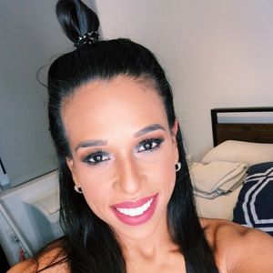 Meet your Posher, Maria mayela